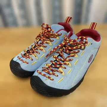 KEEN 스웨이드 로우컷 스니커즈