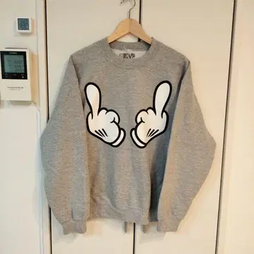 KLP 미키 핸드사인 맨투맨 그레이 M