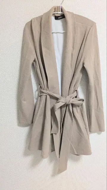 [ 사리아 ] 베이지 테일러드 자켓
