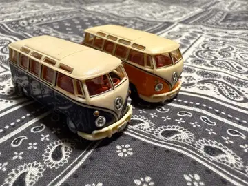 폭스바겐 버스 미니카 2대 세트