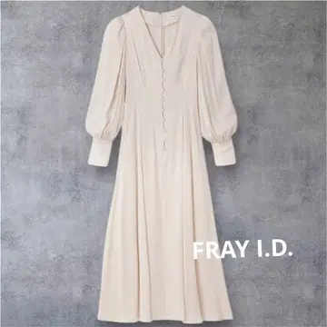 FRAY I.D 큐프라 레이온 새틴 턱 원피스 프레이 아이디