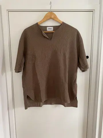 [ 중고 ] blurhms rootstock M 카키 블럼스 티셔츠