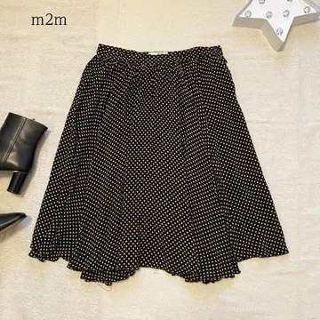 m2m 실크 스커트 도트 무늬 44 사이즈 L 이탈리아제
