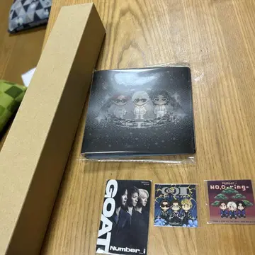 Number_i 굿즈 모음