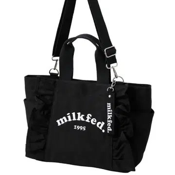 milkfed. 밀크페도 프릴 토트 블랙
