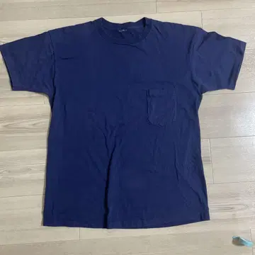 [ 80~90s ] 포켓 티셔츠 보라색 밴드 포함