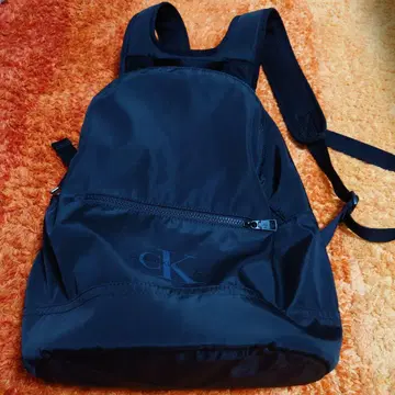 Calvin Klein 리버서블 블랙 백팩