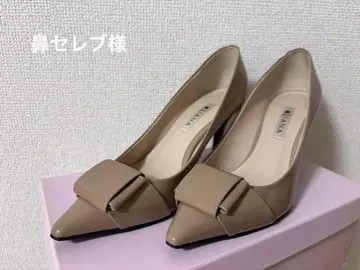 다이애나 펌프스 23.5cm 에나멜 베이지
