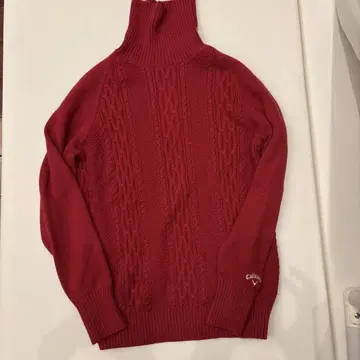 Callaway 빨간색 케이블 짜임 터틀넥 스웨터