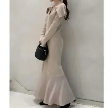 SNIDEL 빅 칼라 콤비 리브 니트 원피스