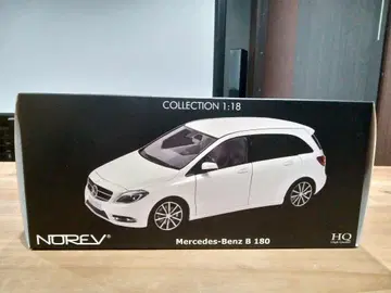 1/18 노레브 벤츠 B클래스 W246 미니카 화이트