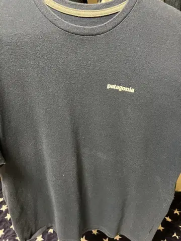 patagonia T셔츠 네이비 사이즈 L