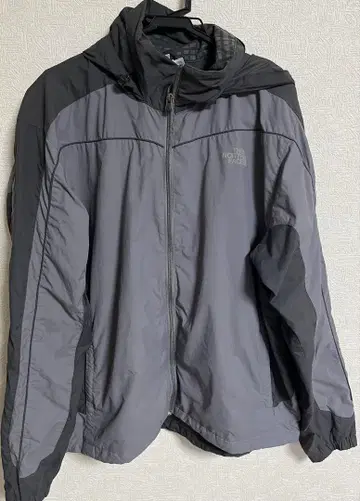 THE NORTH FACE 그레이 나일론 자켓