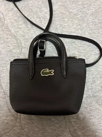 Lacoste 블랙 숄더백