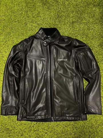 [ 한정 가격 ] 새상품급 mont-bell 블랙 가죽 자켓 M 사이즈