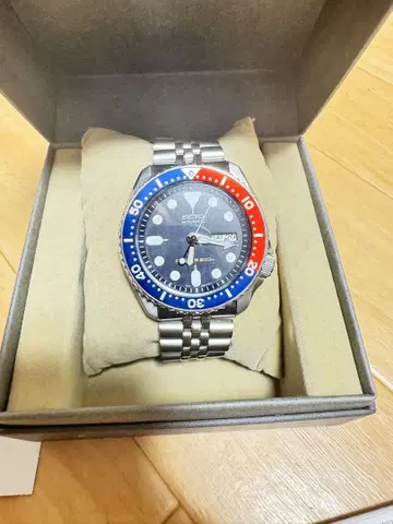네이비 보이 seiko 자동 와인딩 다이버즈
