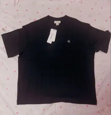 Calvin Klein 캘빈클라인 티셔츠