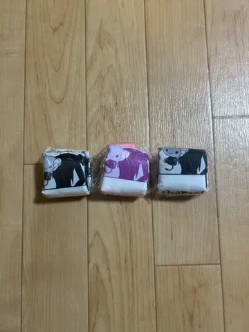 이토 준지 x 산리오 캐릭터즈 가챠가챠 토트백 3종 세트
