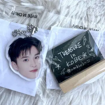 TREASURE 아사히 캡슐 토이 얼굴 아크릴 키링 미니 블랙보드