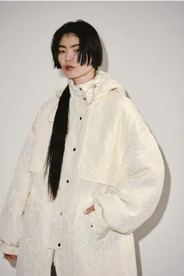 자카드 다운 코트 에크루 todayful 투데이풀