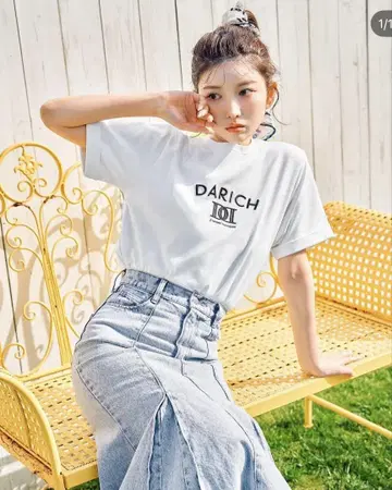darich DD 로고 자수 T셔츠
