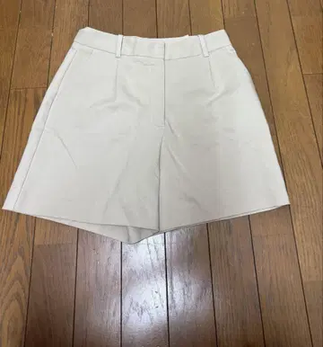ZARA 숏팬츠