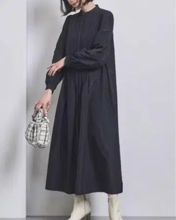 유나이티드 애로우즈 UNITED ARROWS 타프타 핀턱 원피스