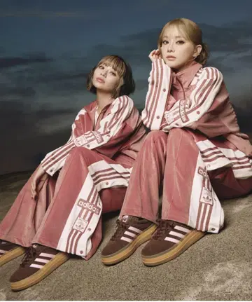 ABC마트 adidas 사토미 핑크 벨벳 셋업