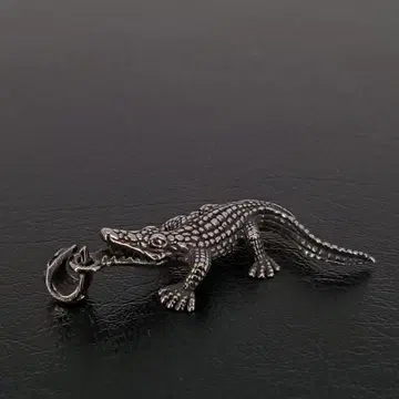 빈티지 실버 목걸이 크로커다일 은 펜던트