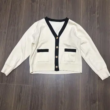 Fano Studios 아이보리 V넥 가디건