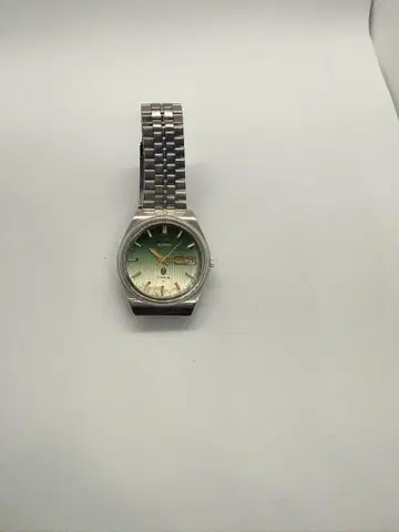 SEIKO TYPE II 쿼츠 손목시계