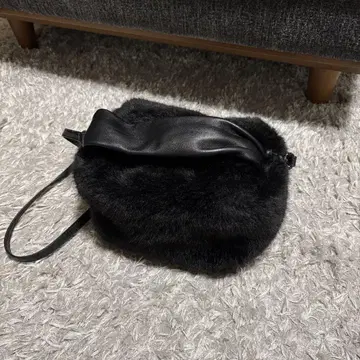 UNITED ARROWS 퍼 백 블랙