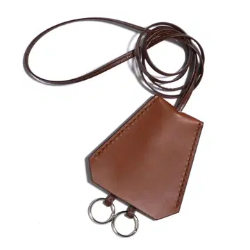 Clochette necklace W / 크로셰 브라운 B
