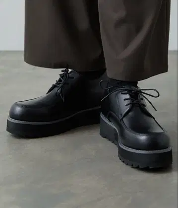 통굽 레이스업 슈즈 CLEL