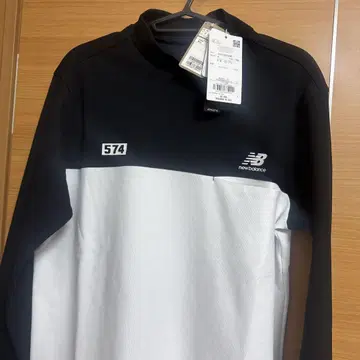 new balance 574 남성용 셔츠 L 블랙/화이트