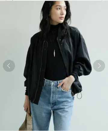 새상품급 개럴개런트 별주 REMI RELIEFMA1 밀리터리 자켓