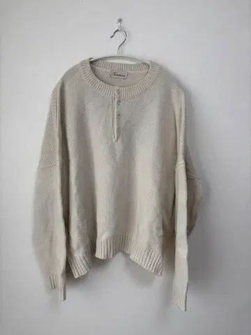 구제 의류 헨리넥 니트 아이보리 화이트