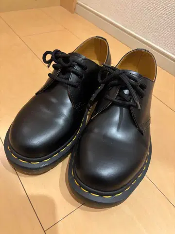 닥터마틴 23~23.5