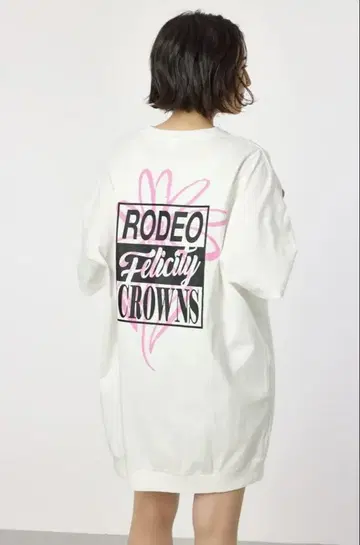 [ 새상품 ] RODEO CROWNS Flower Box Logo 원피스