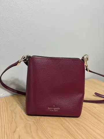 kate spade 버건디 숄더백