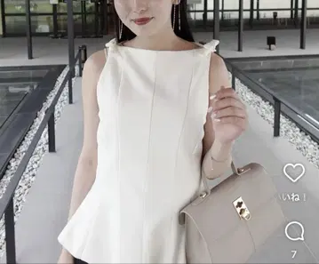 ZARA 페플럼 리본 상의