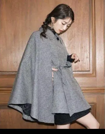릴리 브라운 lilybrown 하운드투스 체크 케이프 코트