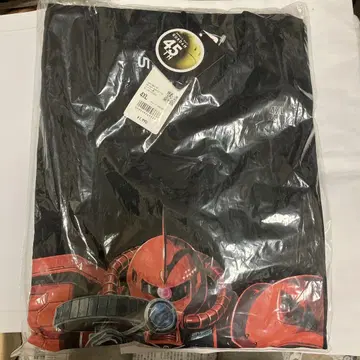 UNIQLO 기동전사 건담 탄생 45주년 기념 T셔츠 4XL