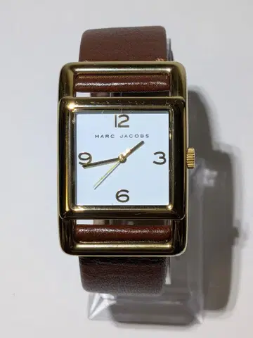 MARC JACOBS/마크제이콥스 손목시계 MBM1103