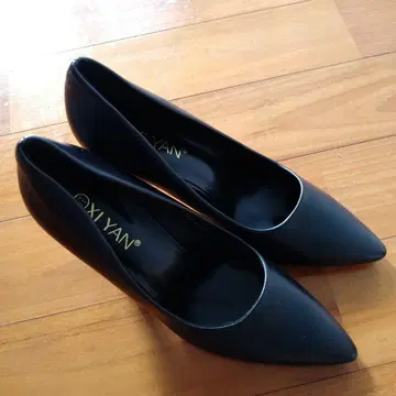 [ 미사용 새상품 ] OXYYAN 스틸레토 펌프스 24.5cm