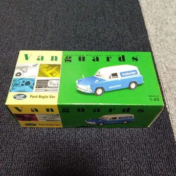 1/43 Vanguards Ford Anglia Van