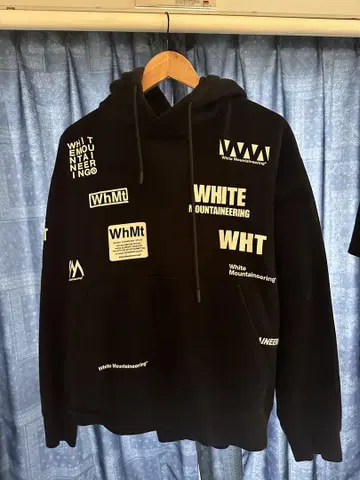 White Mountaineering 블랙 후드티