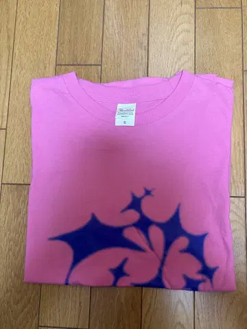 kwikie T셔츠