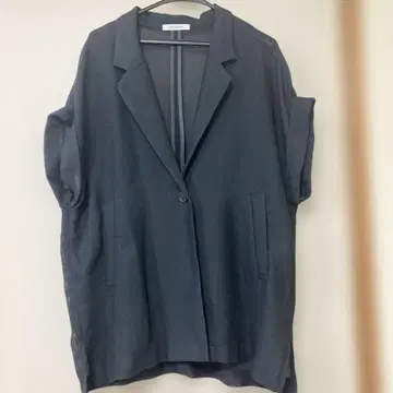 Doux Archives 그레이 슬리브리스 테일러드 자켓