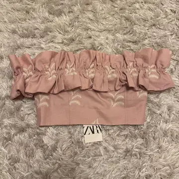 ZARA 프릴 부착 핑크 상의